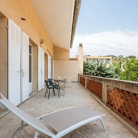 De L'église Par Dodo à Apartamento